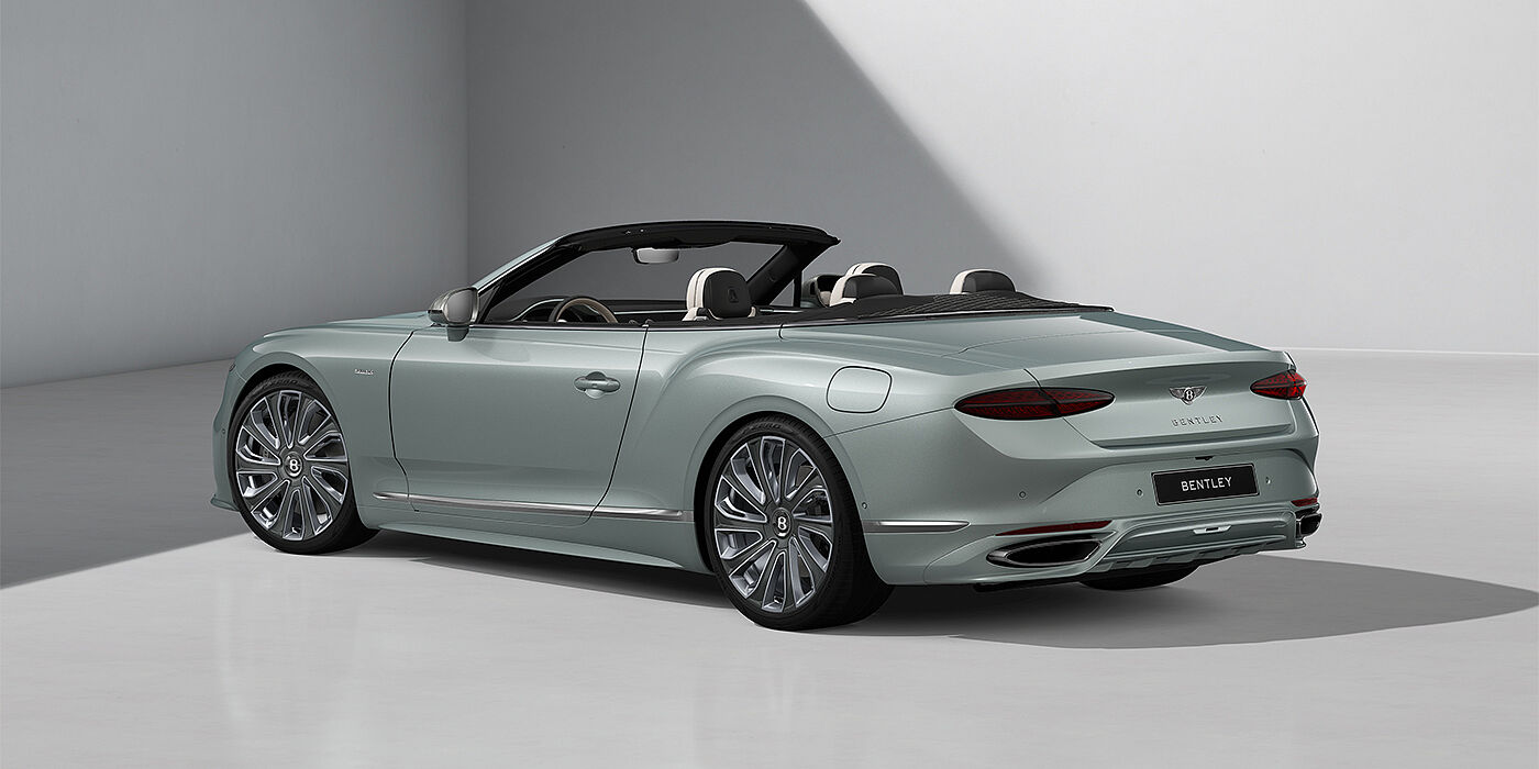 Bentley Köln Bentley Continental GTC Mulliner convertible in Breeze paint and 22" Mulliner wheels - rear 3/4