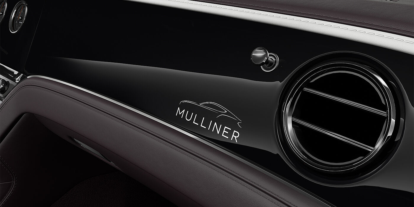 Bentley Köln Bentley Continental GT Mulliner coupe veneer detail in Grand Black with Mulliner badge