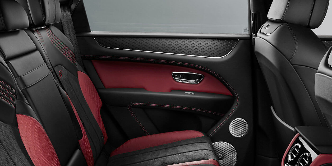 Bentley Köln Bentley Bentayga S SUV rear interior in Beluga black and Hotspur red hide