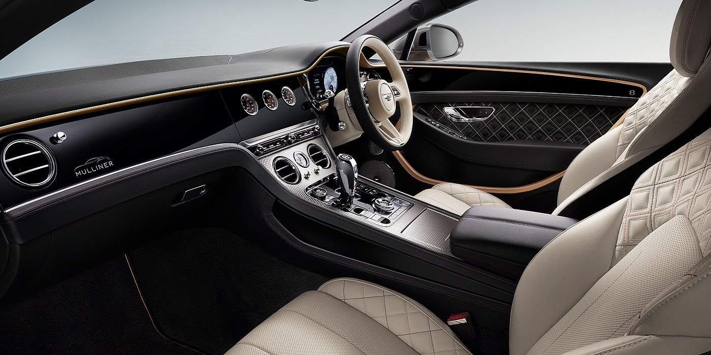 Bentley Köln Bentley Continental GT Mulliner coupe front interior in Beluga black and Linen hide