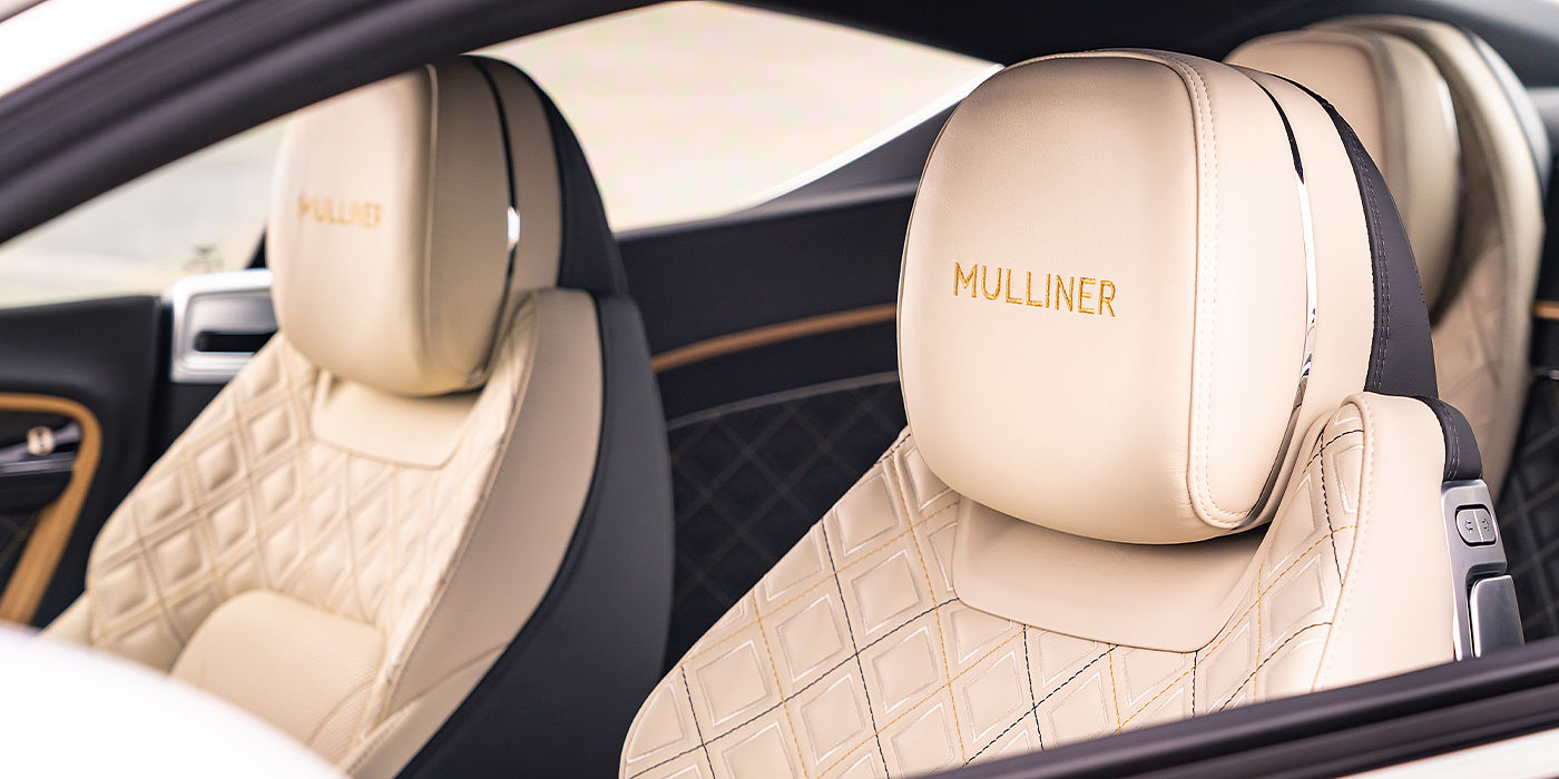Bentley Köln Bentley Continental GT Mulliner coupe seat detail in Beluga black and Linen hide