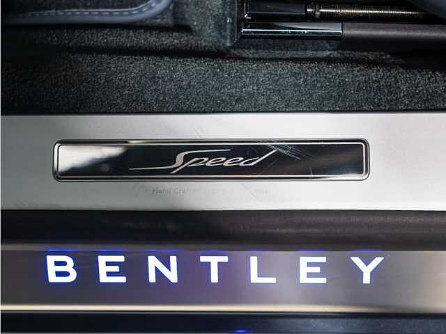 20:Bentley Flying Spur Speed V8 Hybrid, Limousine, Thunder, Bentley Köln