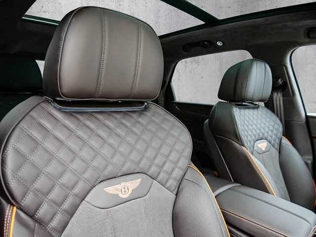 16:Bentley Bentayga S V8, SUV, Alpine Green, Bentley Köln