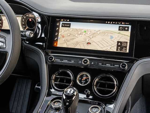 16:Bentley Continental GT Speed V8 Hybrid, Coupé, Glacier White, Bentley Köln