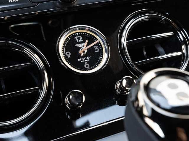 18:Bentley Continental GT Speed V8 Hybrid, Coupé, Glacier White, Bentley Köln